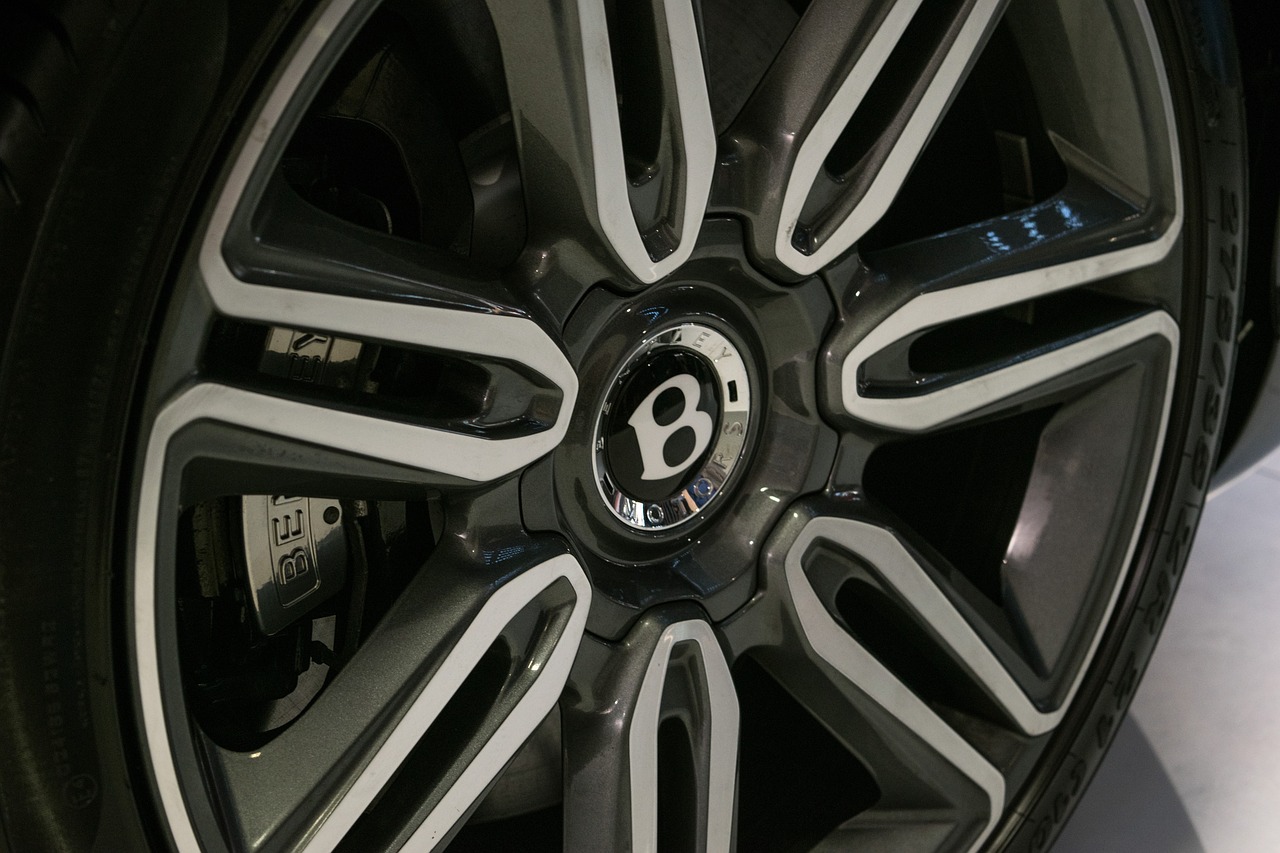 X5車型，獨特外觀設(shè)計與內(nèi)飾選擇的藝術(shù)品展現(xiàn)