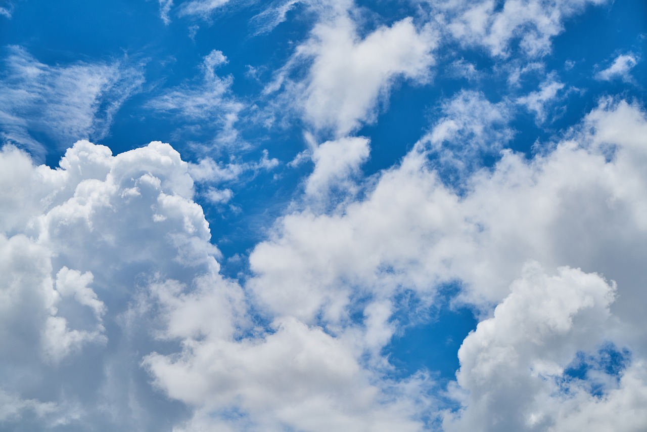 炎炎夏日，空調必備，舒適涼爽即刻擁有！