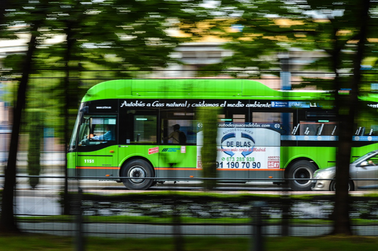 沈陽比亞迪于洪4S店，新能源汽車發(fā)展的先鋒典范