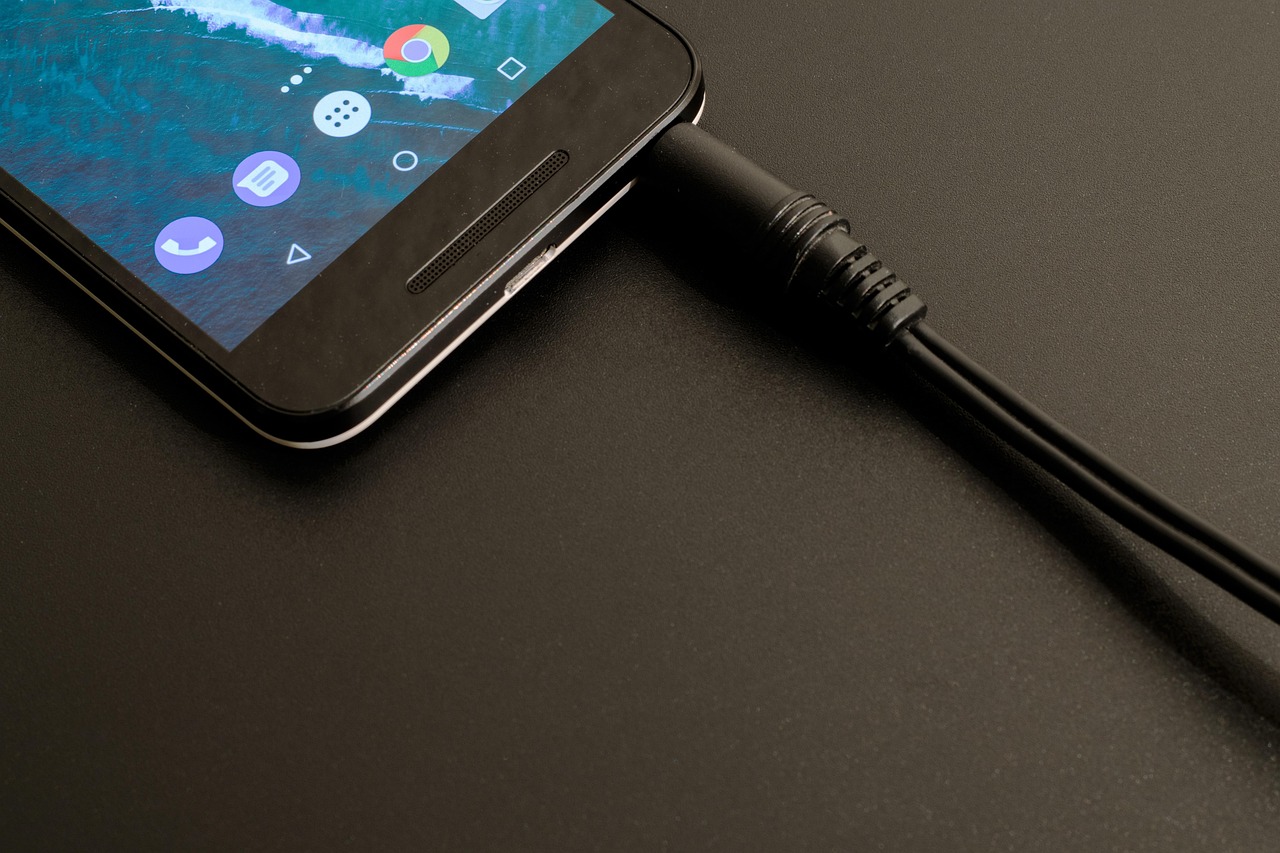 USB 3.0接口與智能手機技術(shù)的融合，展望2025年手機未來